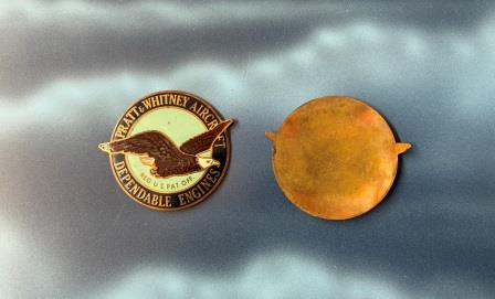 (image for) PRATT & WHITNEY: "Brass/Enamel Badge"