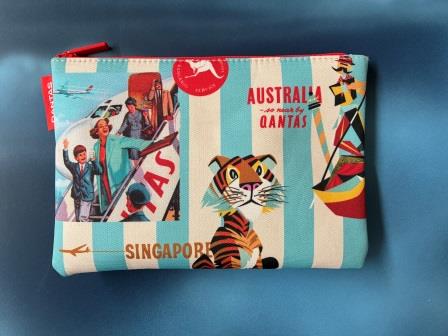 (image for) BUSINESS CLASS: "Amentities Bag"