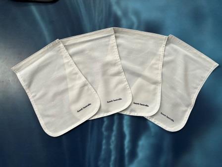 WHITE HEADREST COVER (ANTIMACASSAR): "Ansett Australia." (image for) WHITE HEADREST COVER (ANTIMACASSAR): "Ansett Australia."
