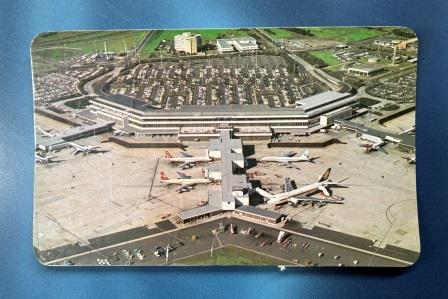 VINTAGE POSTCARD: "Melbourne International Airport" (image for) VINTAGE POSTCARD: "Melbourne International Airport"