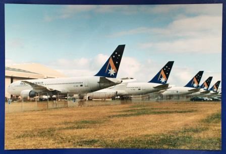 (image for) PHOTO: "Ansett Australia Aircraft" - Click Image to Close