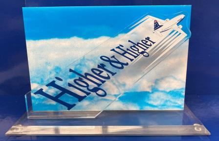 (image for) TABLE CENTREPIECE: "Ansett Australia - Higher & Higher" - Click Image to Close