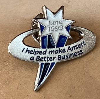 (image for) LAPEL BADGE: "I helped make Ansett a better business" - Click Image to Close