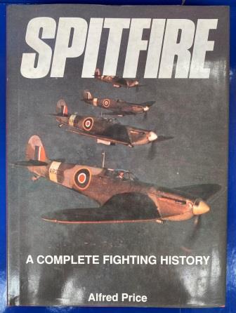 (image for) HARDCOVER BOOK: "Spitfire - A Complete Fighting History"