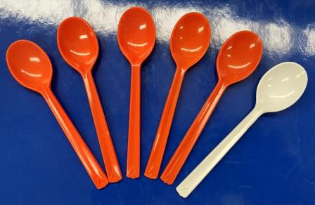 (image for) ORANGE PLASTIC CUTLERY - 1 Set of 6 pieces