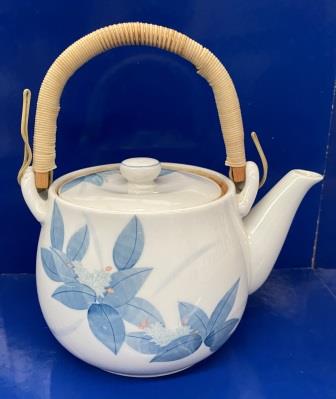 (image for) CHINA TEAPOT - Click Image to Close